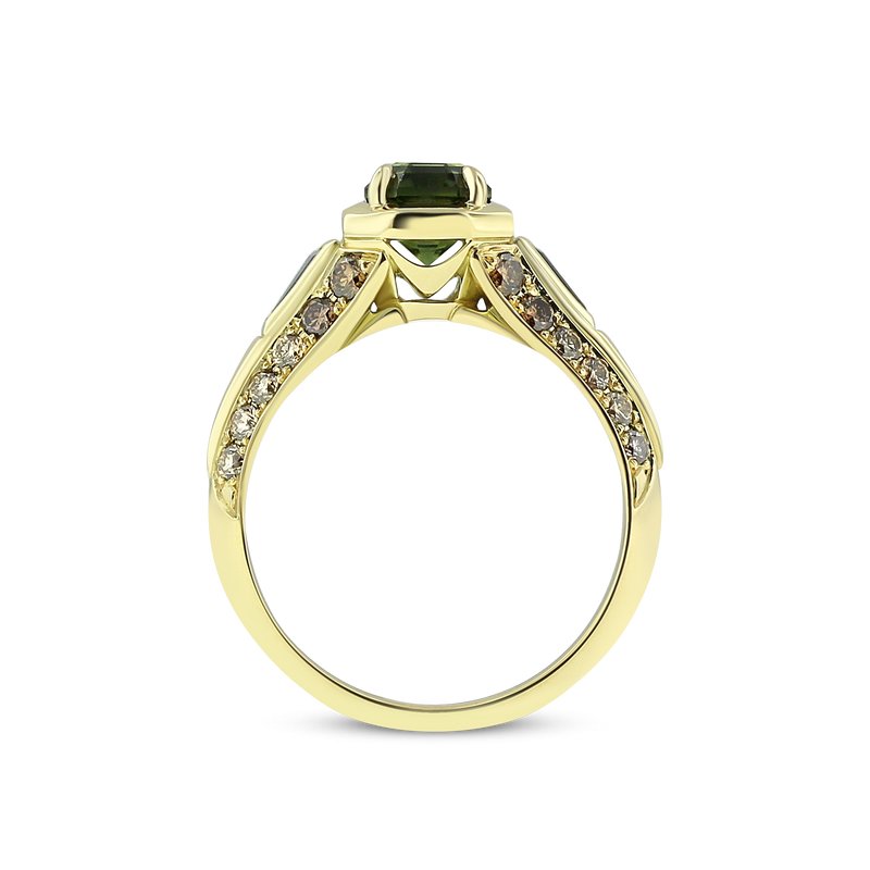 Sapphire and cognac diamond ring in 18k yellow gold
