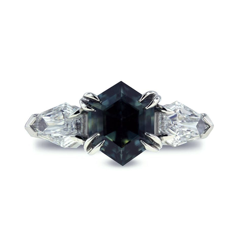 Sapphire and diamond ring in Platinum